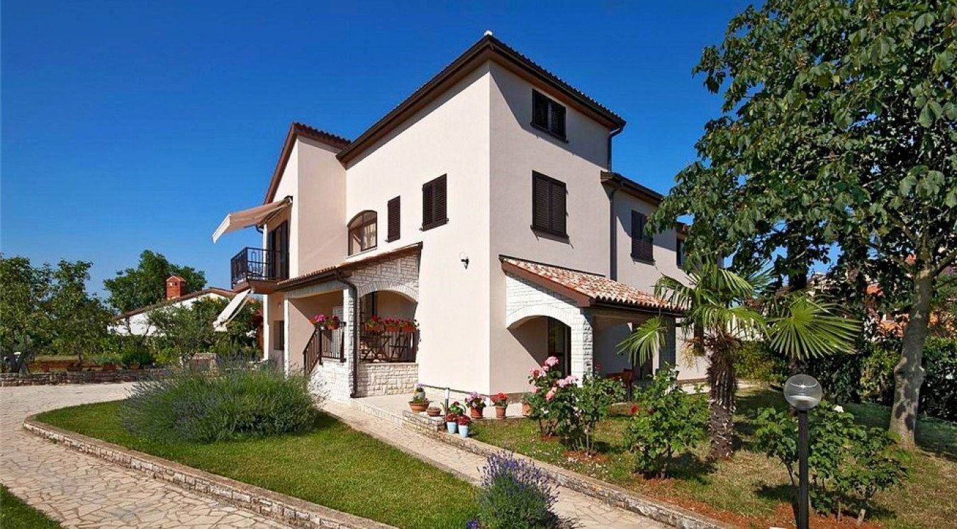 Villas in Pula (Croatia) - Uniline.hr