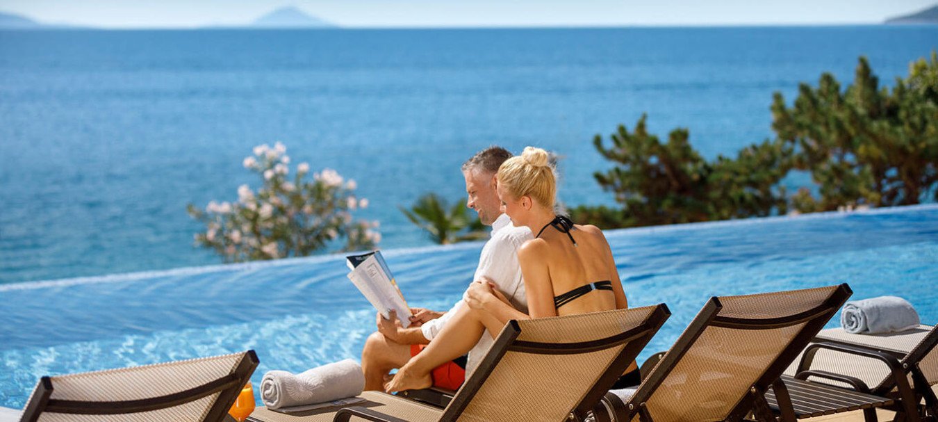 Otkrijte najbolje hotele za odrasle u Hrvatskoj za miran i romantičan odmor. Rezervirajte online s Unilineom i uživajte u posebnim ponudama i popustima.